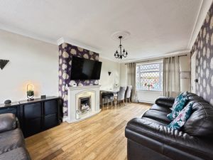 Lounge- click for photo gallery